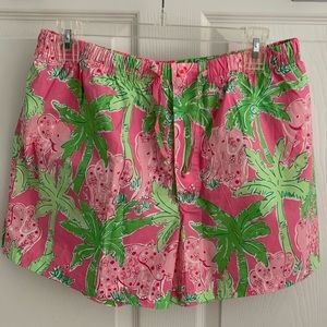 Lilly Pulitzer Flamingo Pink Taboo shorts Large L